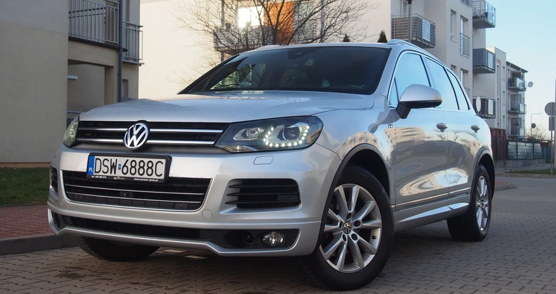 Volkswagen Touareg cena 64500 przebieg: 345000, rok produkcji 2012 z Świdnica małe 379